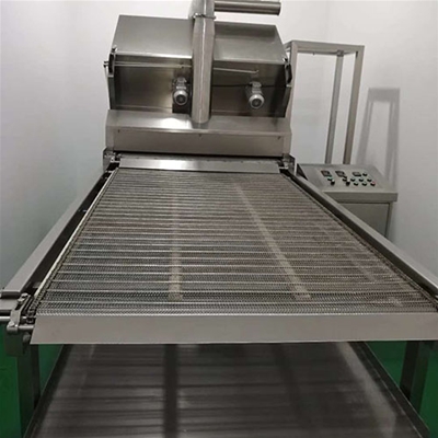 網(wǎng)帶輸送機(jī)